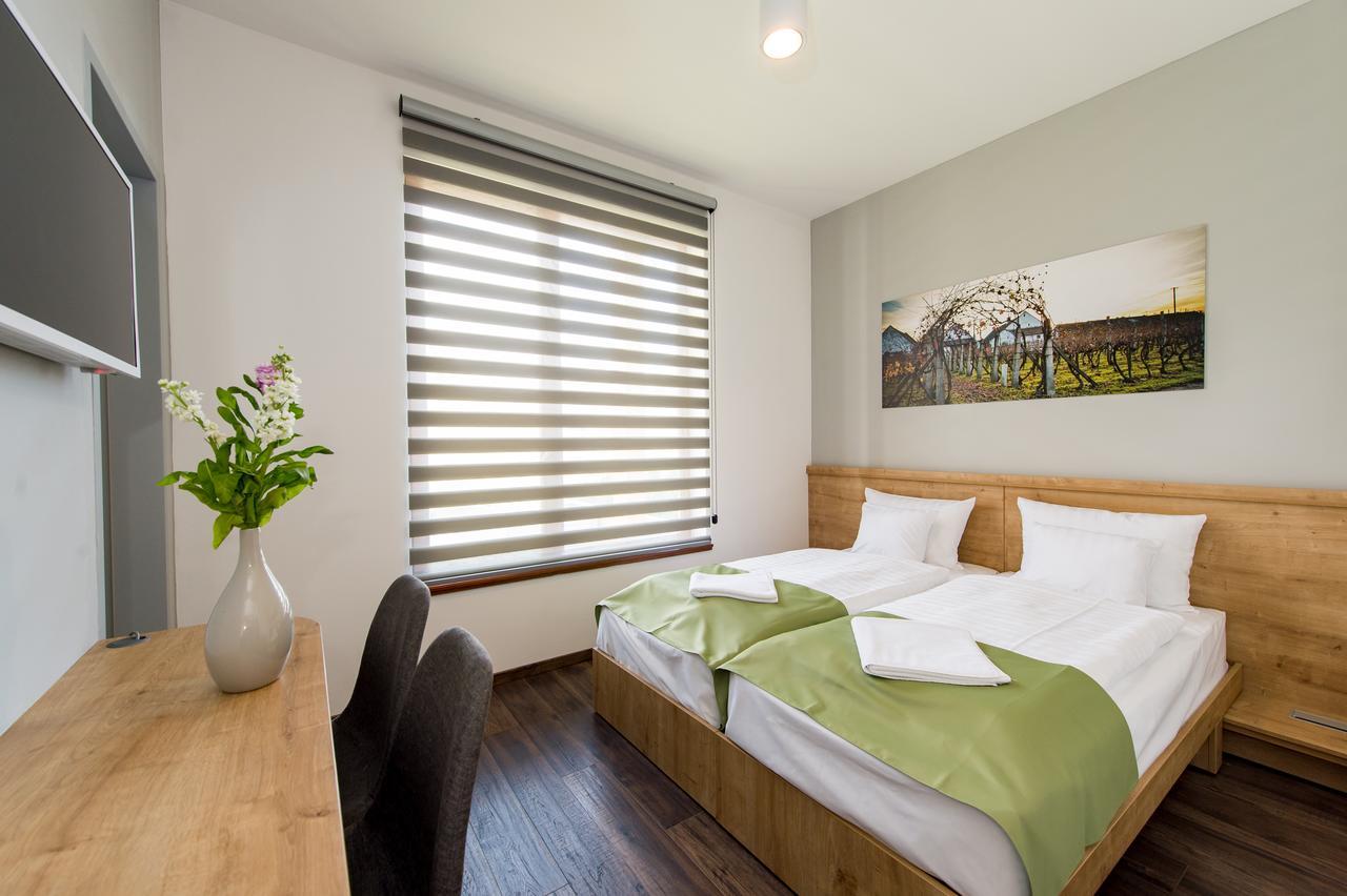 Pilvax Hotel Kalocsa كالوكسا المظهر الخارجي الصورة