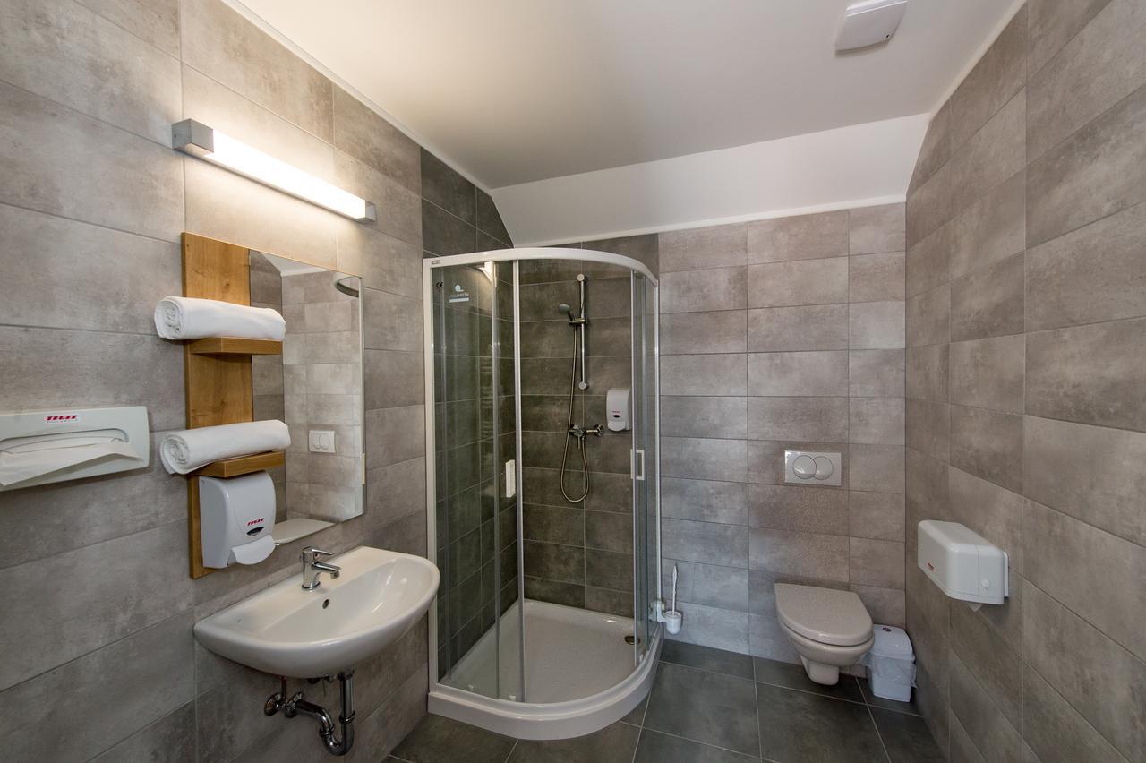 Pilvax Hotel Kalocsa كالوكسا المظهر الخارجي الصورة
