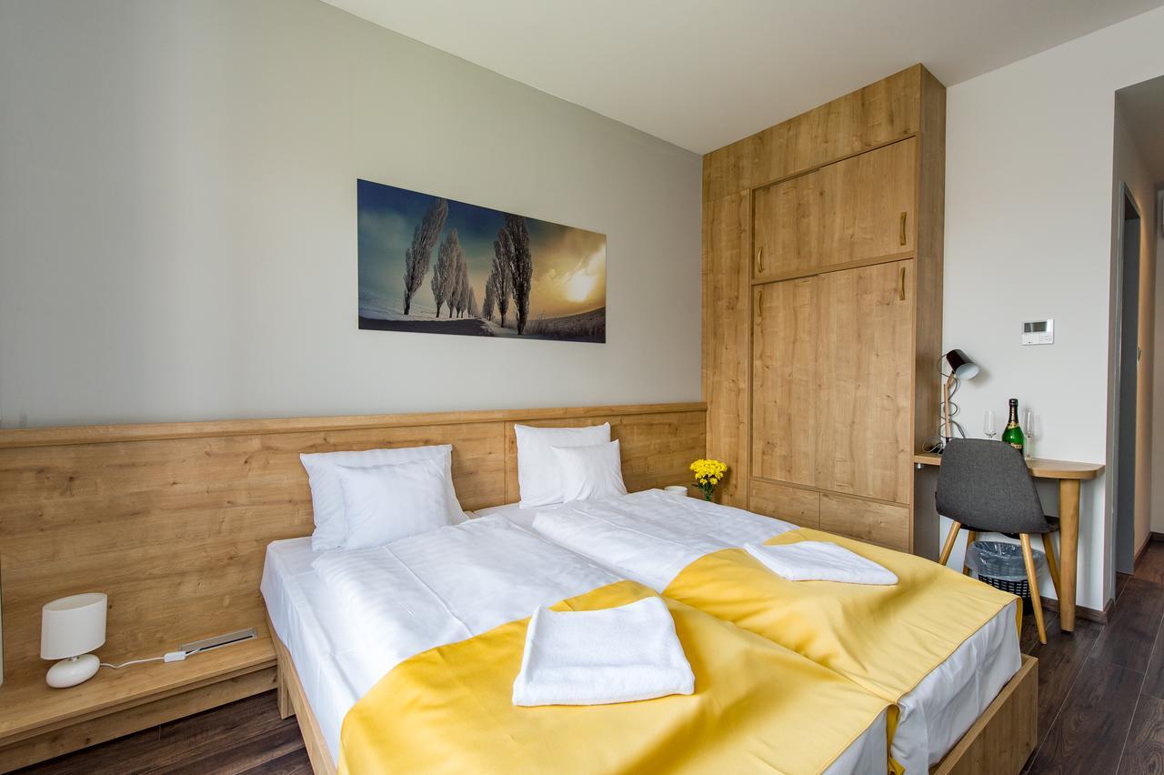 Pilvax Hotel Kalocsa كالوكسا المظهر الخارجي الصورة